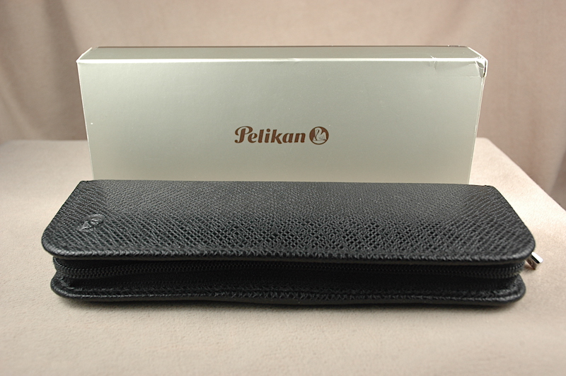 Pre-Owned Pens: 4968: Pelikan: 2-Pen Zip Pouch